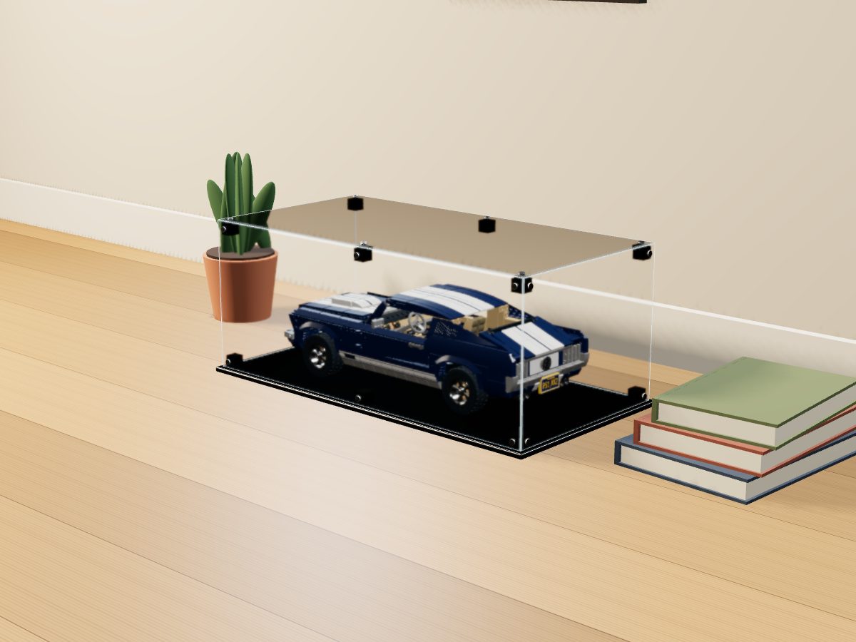 LEGO® Icons: Ford Mustang (10265) ile Uyumlu Sergileme Vitrini — evde, set içindeyken; set modeli Ulrich Röder (LDraw OMR, CC BY 2.0), temsili görselleştirme, set dahil değildir