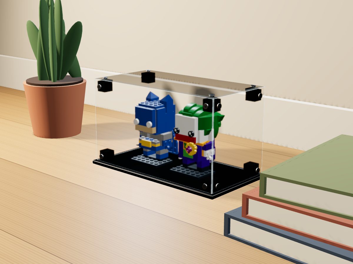 LEGO® BrickHeadz: Batman & The Joker (41491) ile Uyumlu Sergileme Vitrini — evde, set içindeyken; set modeli Damien Roux (LDraw OMR, CC BY 2.0), temsili görselleştirme, set dahil değildir